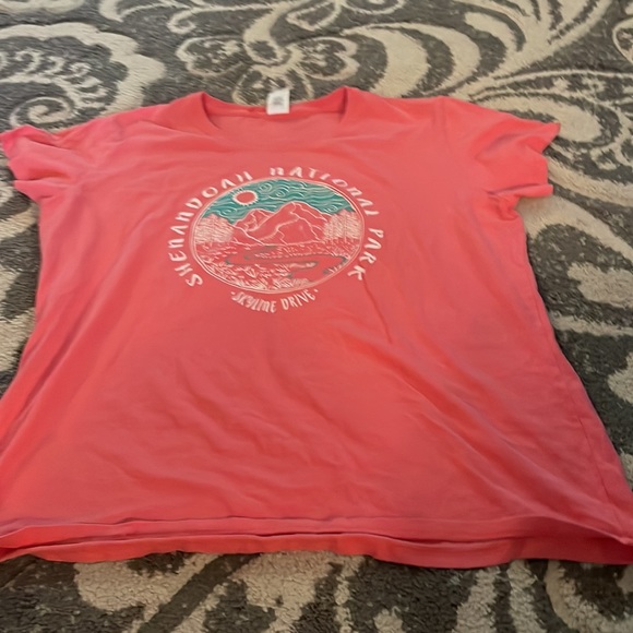 Shenandoah national Park Skyline Dr.  Virginia retro Vintage style T-shirt - Picture 3 of 3